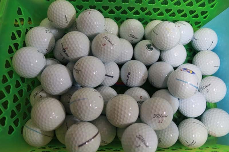 Tại sao nên mua bóng golf cũ? Chất lượng, giá rẻ, bền bỉ