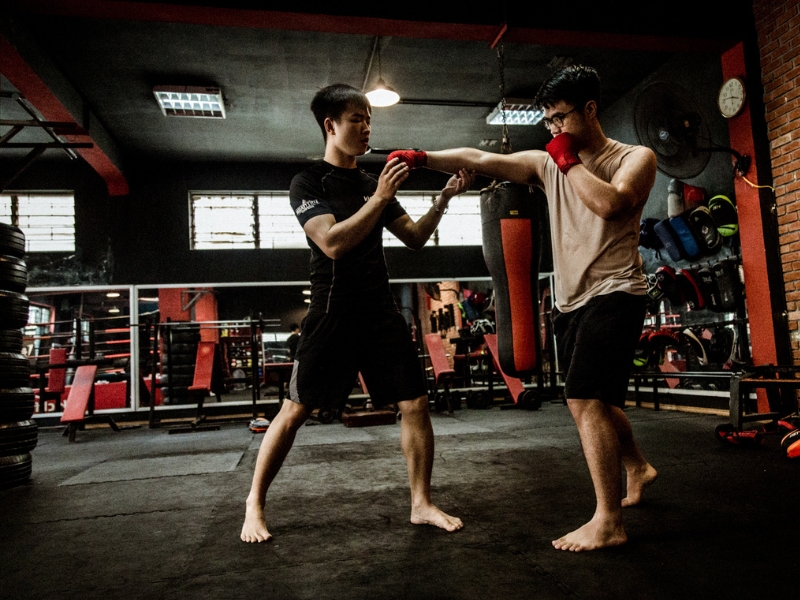Các Đòn Đấm Cơ Bản Trong Muay Thái: Hướng Dẫn Chi Tiết Cho Người Mới