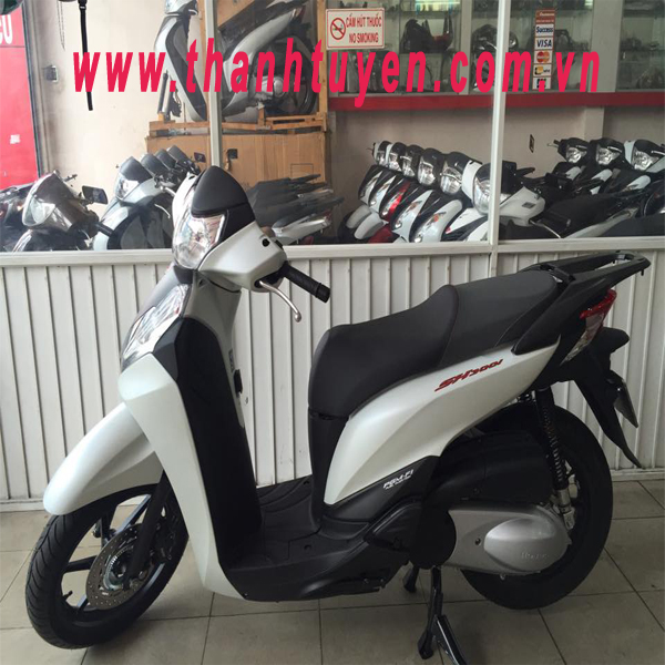 So Sánh SH 300i Cũ Với Mẫu Mới: Lựa Chọn Nào Hợp Lý Hơn?
