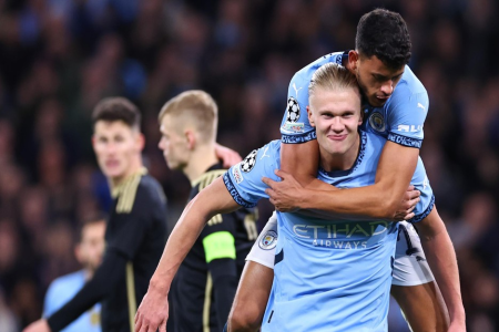 Ai ghi bàn? tỷ số Manchester City hiện tại? Xem ngay thông tin chi tiết!